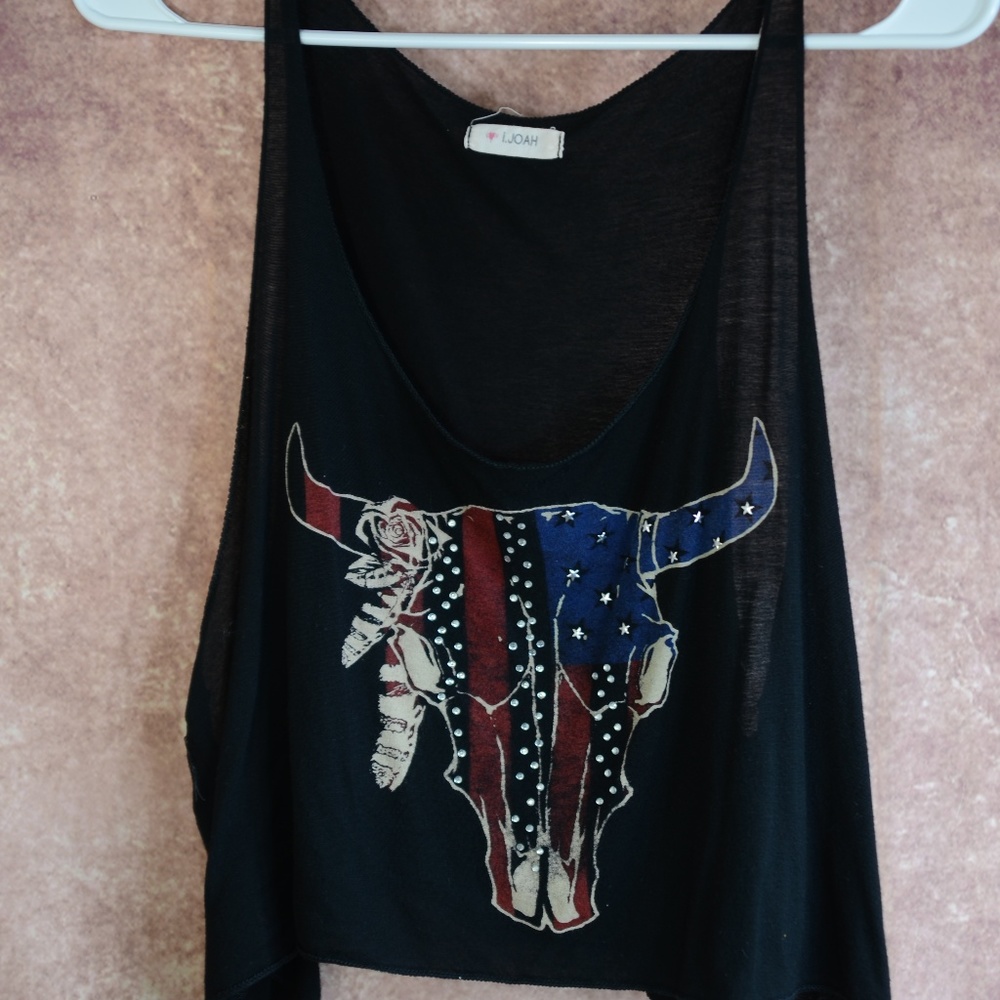 Bull tank